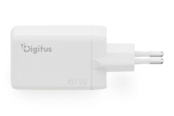 Alternative view of USB GaN-oplader 67 W, 2x USB-C, 1x USB-A