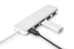 USB Type-C™ hub met 4 poorten (USB 3.0) + PD - Afbeelding 3