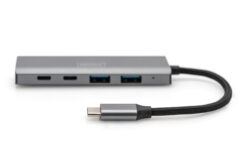 Alternative view of USB-C 4 Port HUB, 2x USB-A + 2x USB-C