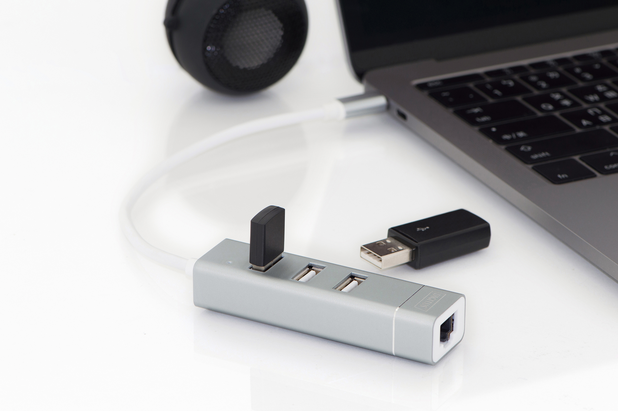USB 2.0 3-poort hub & Fast Ethernet LAN-adapter met Type-C™-aansluiting - Afbeelding 4