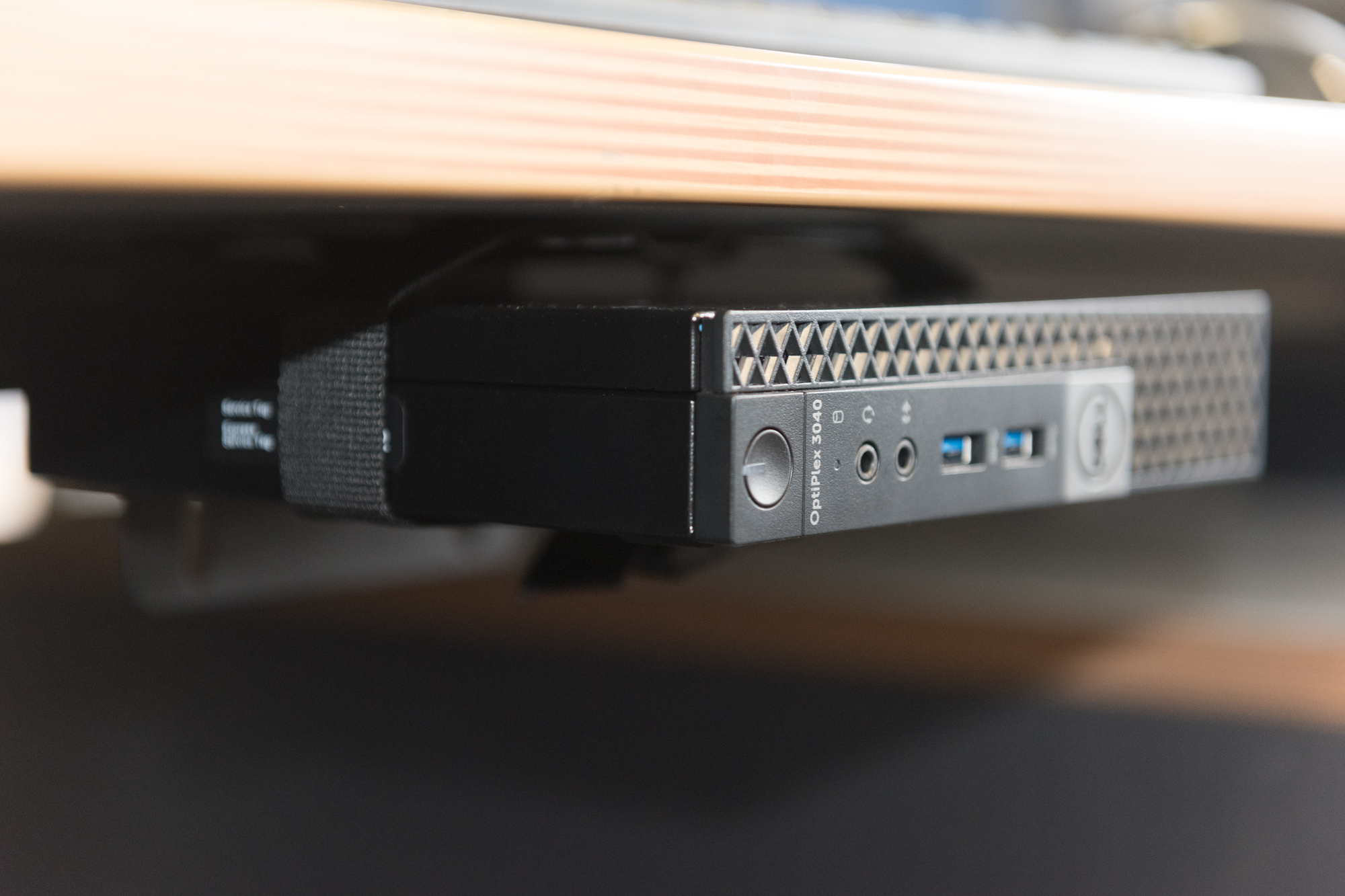 Multi-functionele Mini Desktop PC-HOUDER - Afbeelding 3