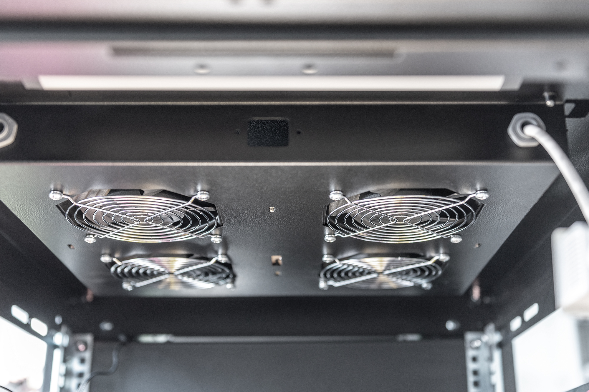 Dakventilatoreenheid voor Unique & Unique Light netwerkbehuizingen en Unique Server-N serverbehuizingen - Afbeelding 6