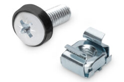 Bevestigingsset voor componenten van 482,6 mm (19") en 254 mm (10"), M6