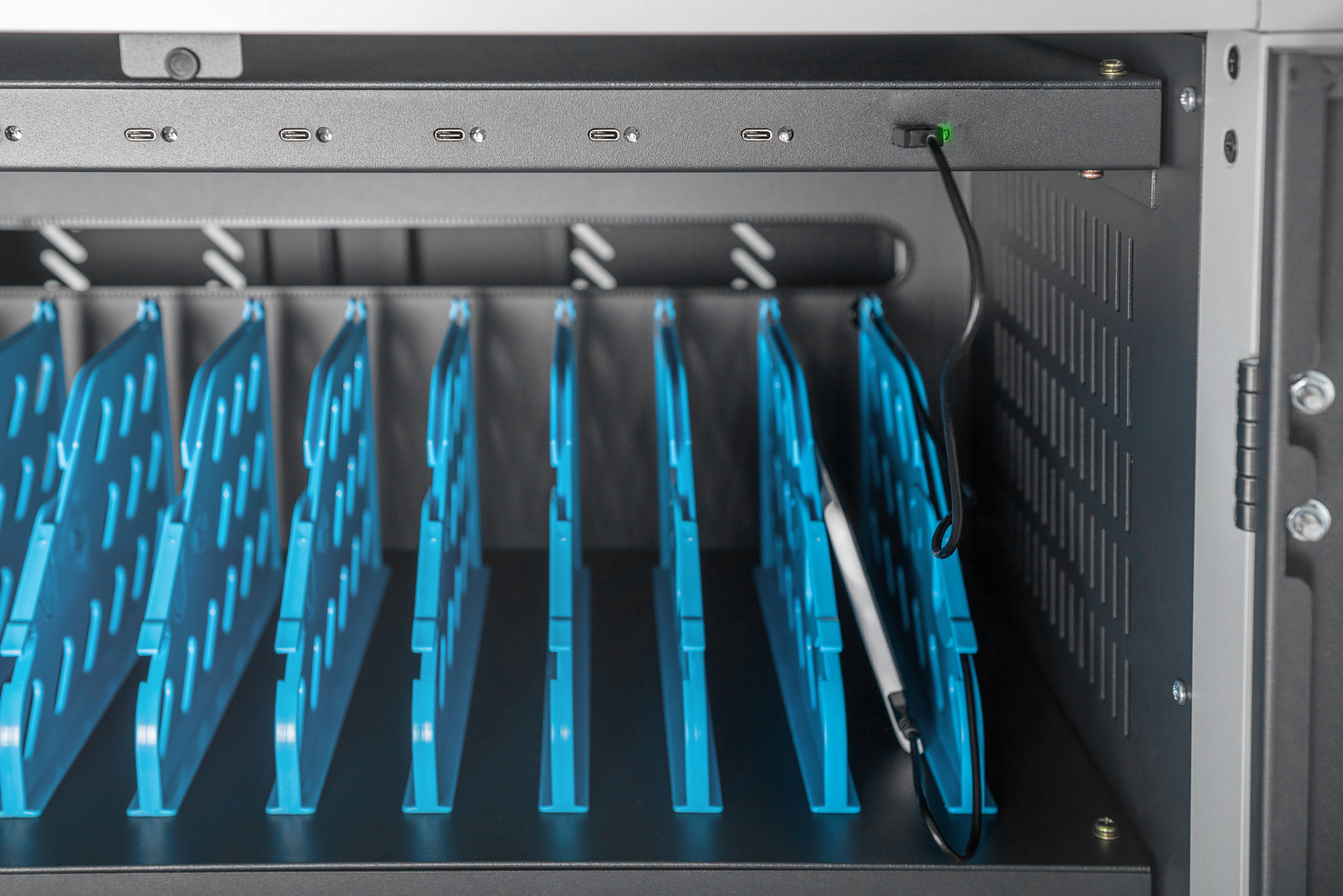 Verrijdbare oplaadkast voor 30 notebooks/tablets tot 16 inch, USB-C - Afbeelding 5