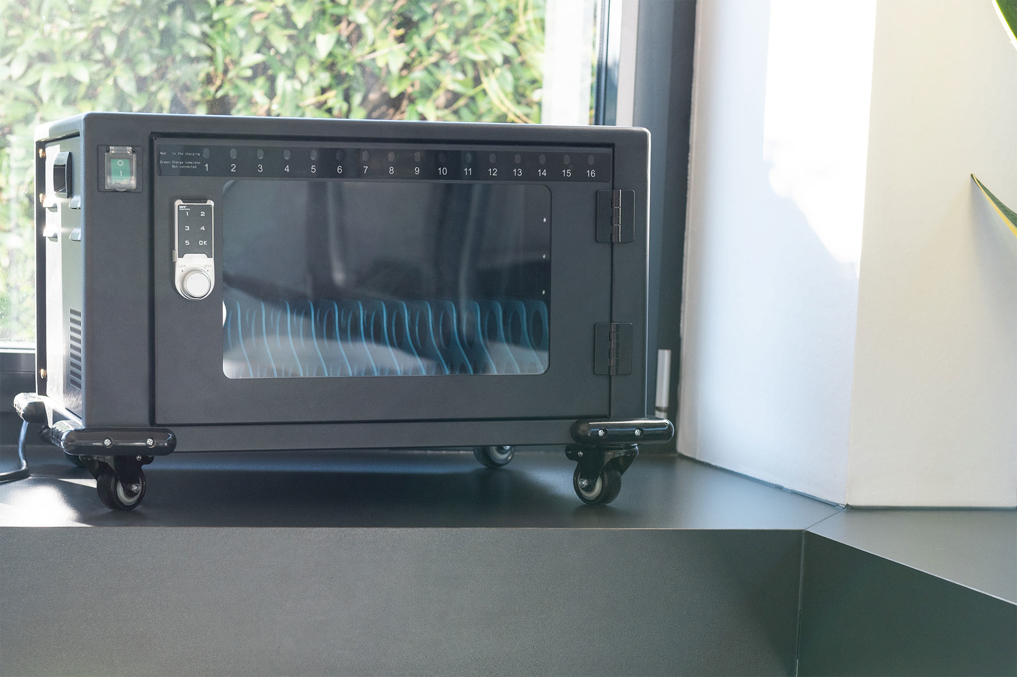 Verrijdbare oplaadkast voor 16 tablets tot 13 inch, USB-C - Afbeelding 6