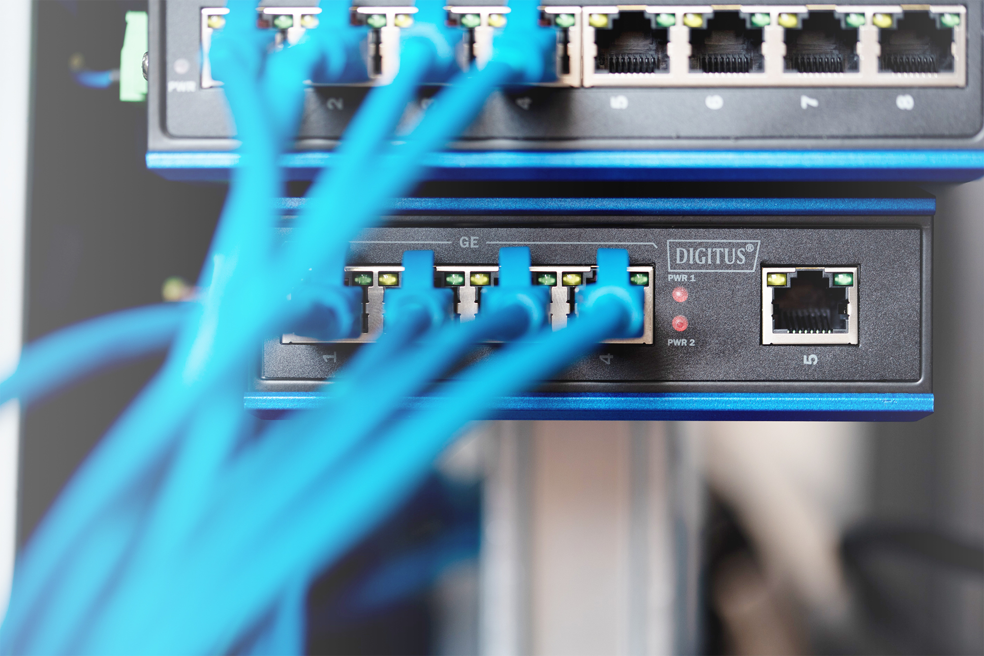 4-poorts gigabit netwerkswitch, industrieel, onbeheerd, 1 RJ45 uplink - Afbeelding 6
