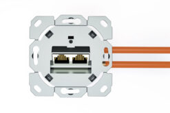 Alternative view of CAT 6A klasse EA netwerkcontactdoos, design-compatibel, afgeschermd, verzonken gemonteerd, 4 richtingen
