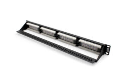 Alternative view of CAT 5e Patchpanel