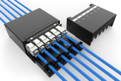 Alternative view of Consolidatiepuntkast, 6-poorts Keystone-modules met intelligente kabelmanager
