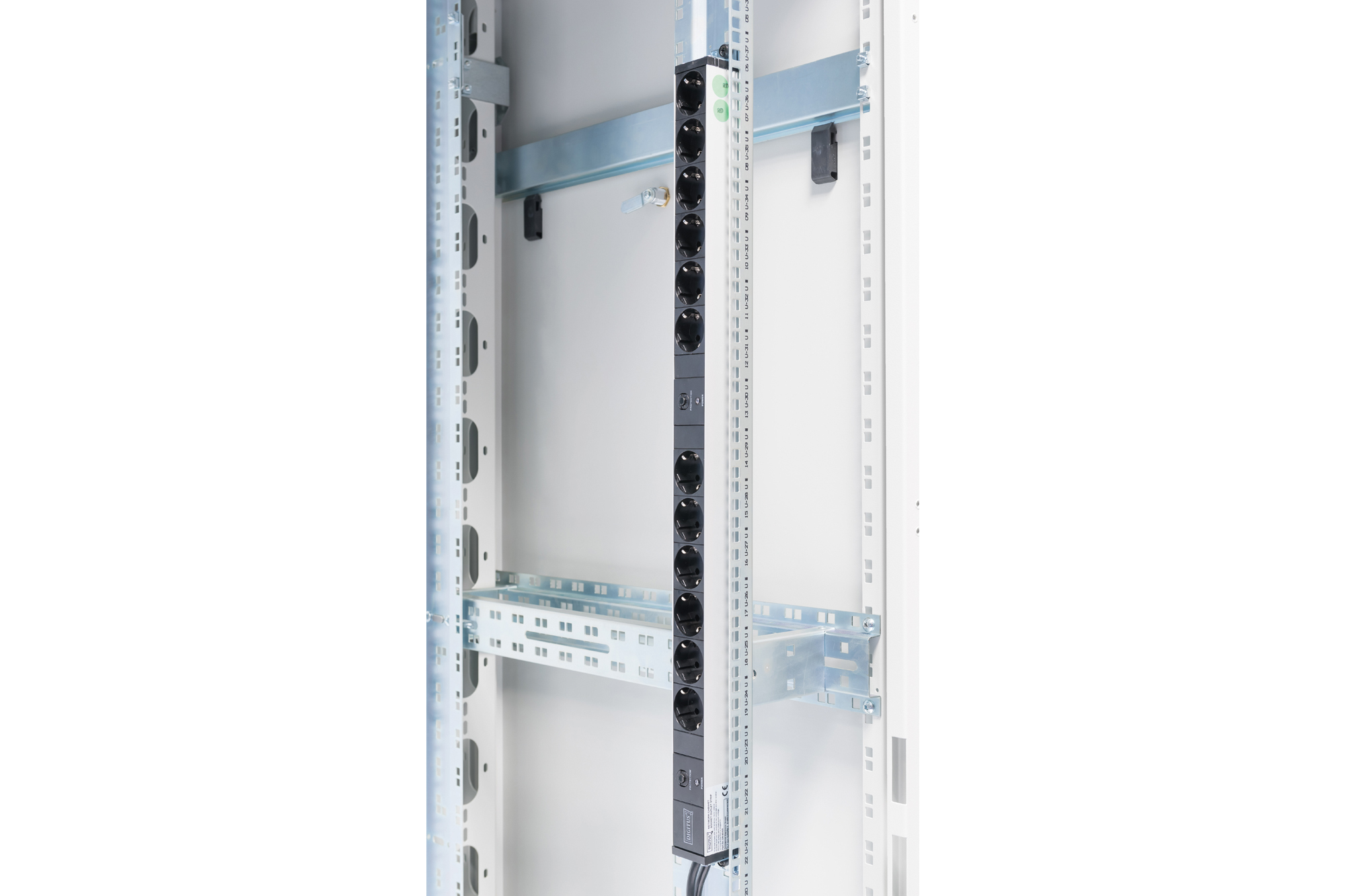 Meervoudige wandcontactdoos met aluminium profiel en overbelastingsbeveiliging, 12-voudige wandcontactdoos met randaarde, 2 x 2 m voedingskabel met randaarde stekker - Afbeelding 5