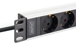 Meervoudige wandcontactdoos met aluminium profiel, 9-voudige wandcontactdoos met aardingscontact, 2 m voedingskabel, IEC C20 stekker - Afbeelding 4