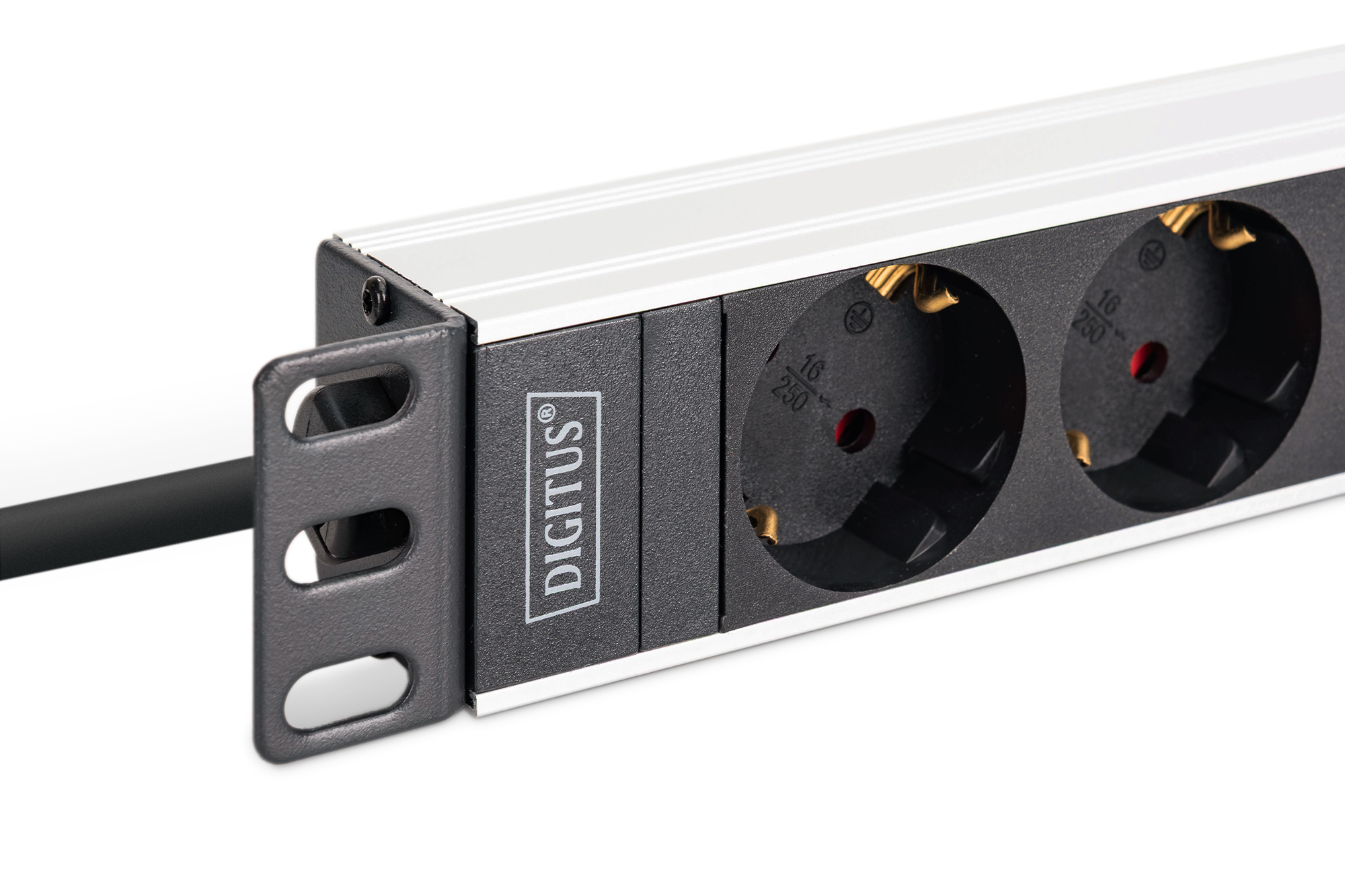Meervoudige wandcontactdoos met aluminium profiel, 9-voudige wandcontactdoos met aardingscontact, 2 m voedingskabel, IEC C20 stekker - Afbeelding 4