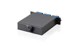Alternative view of MPO cassette, singlemode OS2, SC/DX, SC naar MPO, voor 3 cassettevelden