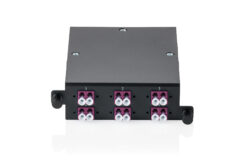MPO cassette, multimode OM4, LC/DX, LC naar MPO, voor 4 cassettevelden - Afbeelding 3