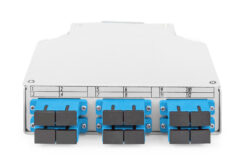 Alternative view of Glasvezel top-hat railbox, OS2, uitgerust, met SC-adapter en pigtail