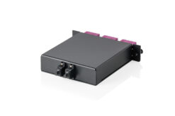 Alternative view of MPO cassette, multimode OM4, LC/Quad, LC naar MPO, voor 3 cassettevelden
