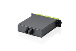 Alternative view of MPO cassette, multimode OM5, LC/Quad, LC naar MPO, voor 3 cassettevelden