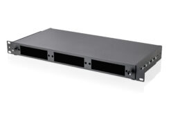MPO/MTP-patchpaneel voor 3 cassettes, 1U, niet uitgerust
