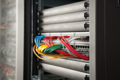 Snap-in blinddeksel voor 482,6 mm (19") netwerk- en serverbehuizingen - Afbeelding 7