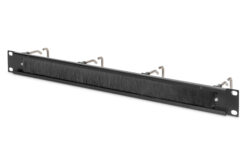 Alternative view of Kabelmanagementpaneel met stalen beugels en borstelstrip voor 19" (482,6 mm) kasten, 1U