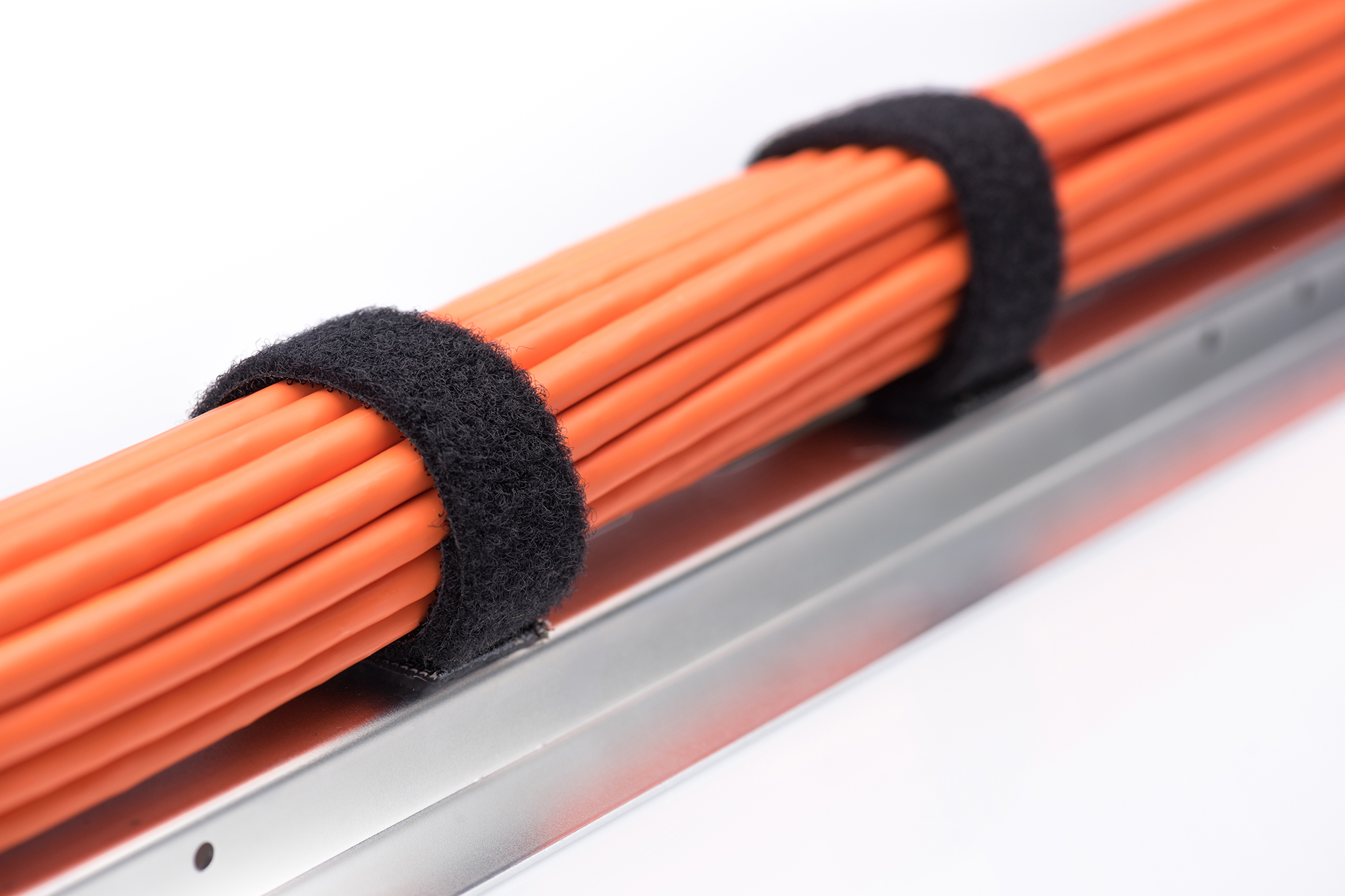 Hook and loop cable management system, mushroom fastener 5m, hook and loop tape 10m - Afbeelding 5