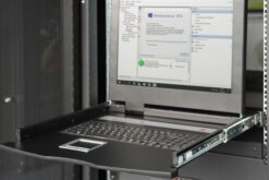 Modulaire HD LCD KVM-console met 17" TFT, 8-poorts VGA KVM-aansluiting, touchpad, Franse toetsenbordindeling - Afbeelding 6
